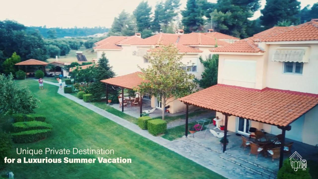 Cookoo Villa *